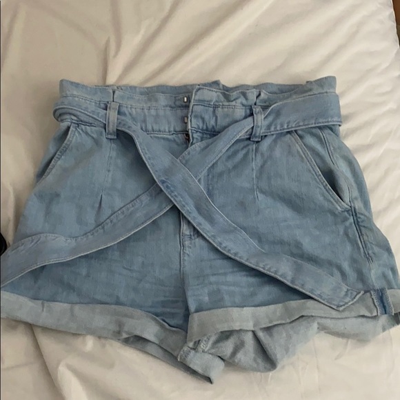 Paper bag waist jean shorts - Picture 1 of 2